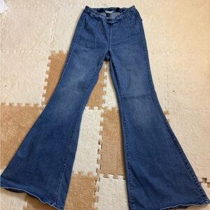 American Eagle Luxe Stretch High-Rise Flare Jeans – XS Short